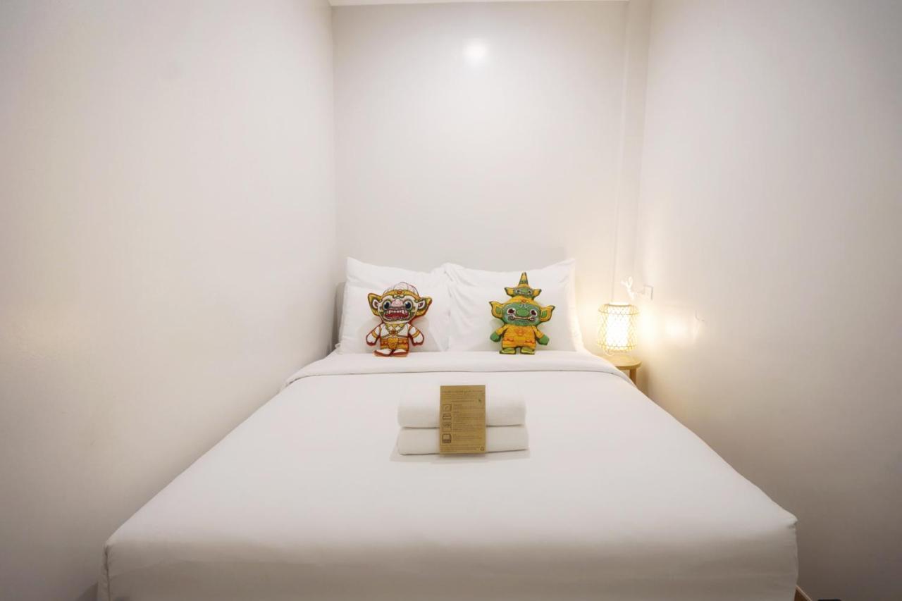 Yakthai Poshtel Бангкок Экстерьер фото