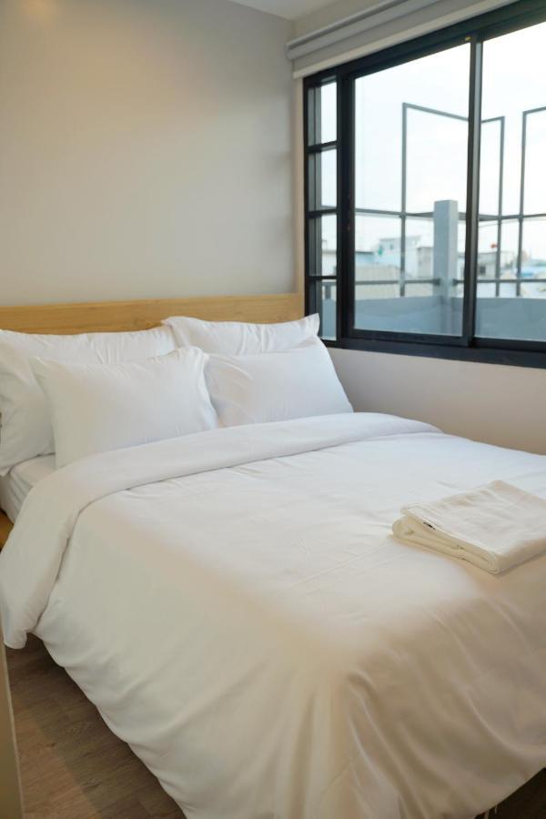 Yakthai Poshtel Бангкок Экстерьер фото